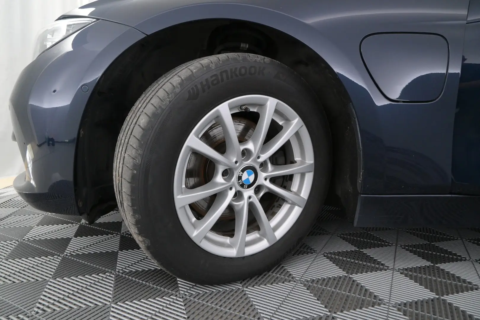 Car Image - kDEnVpyw4hkcPtCGKSsIn