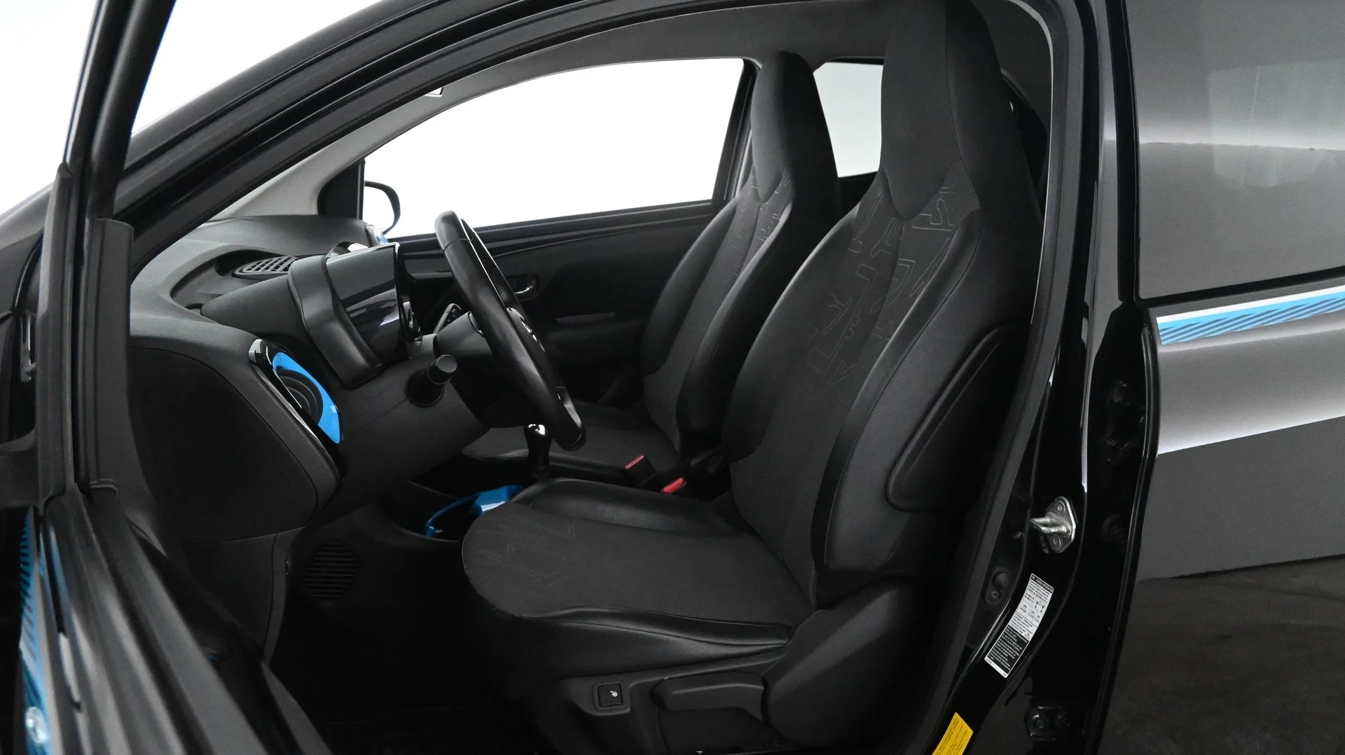 Car Image - 4JRjC7jRr5M4ALl3hutBzn