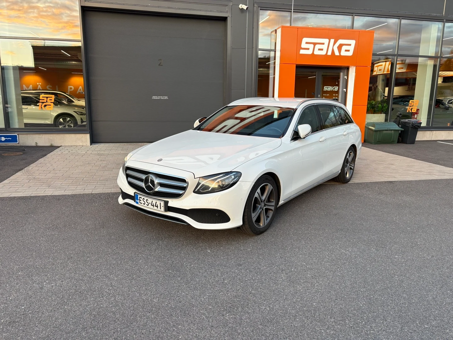 Car Image - 2dpbCehgssqfmN5kZnGOGq