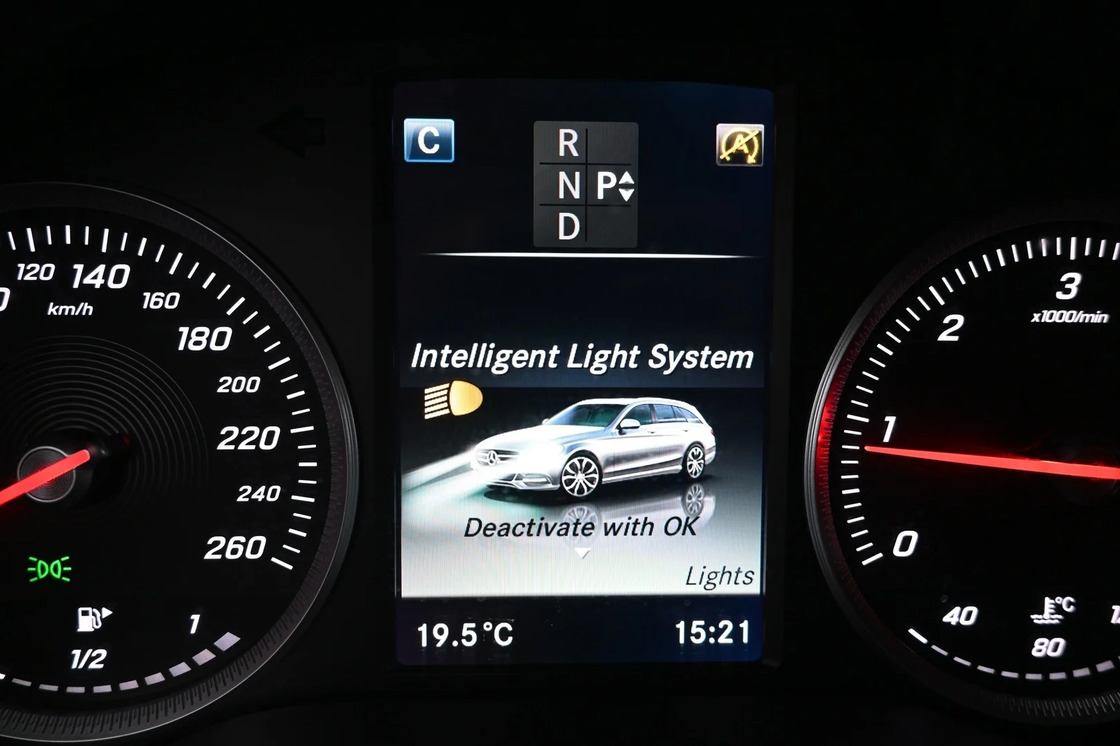 Car Image - 7lRZ0ycyLu7yAIVYkj0iPu