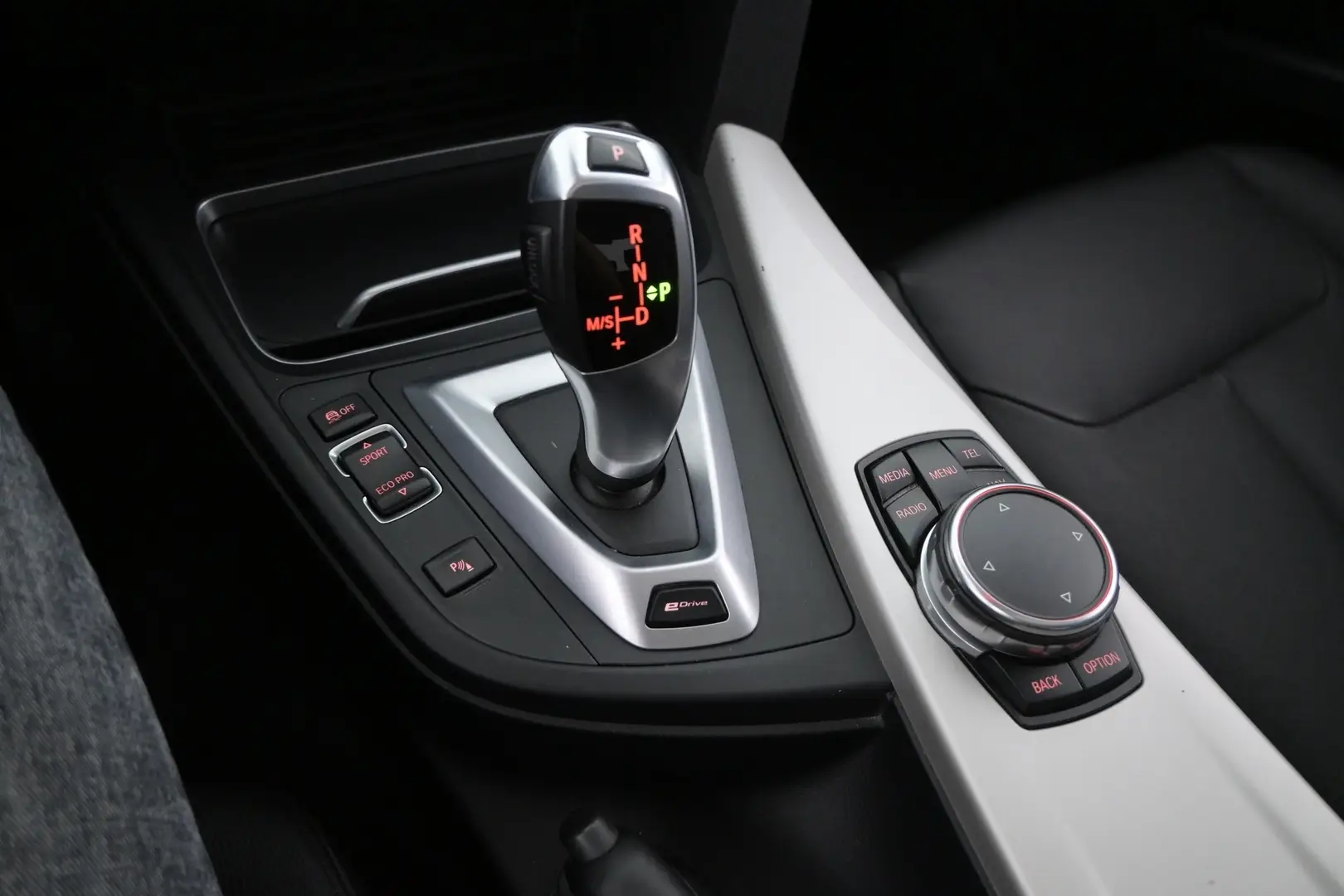 Car Image - kDEnVpyw4hkcPtCGKSsIn