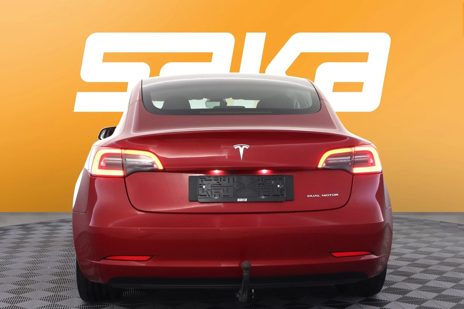 Car Image - 2c3A2yztsy4cCuXi5v33r8