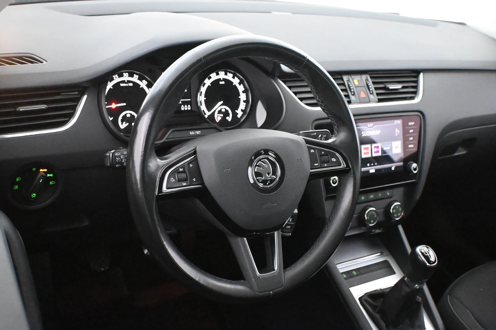 Car Image - 78N75HaQDzLRg2IhdgeUdB