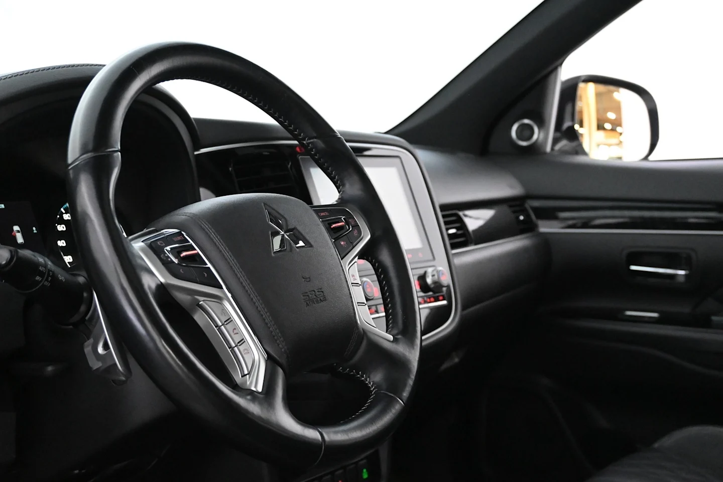 Car Image - 6zxfwu1PeY3rTQr2nNumWx