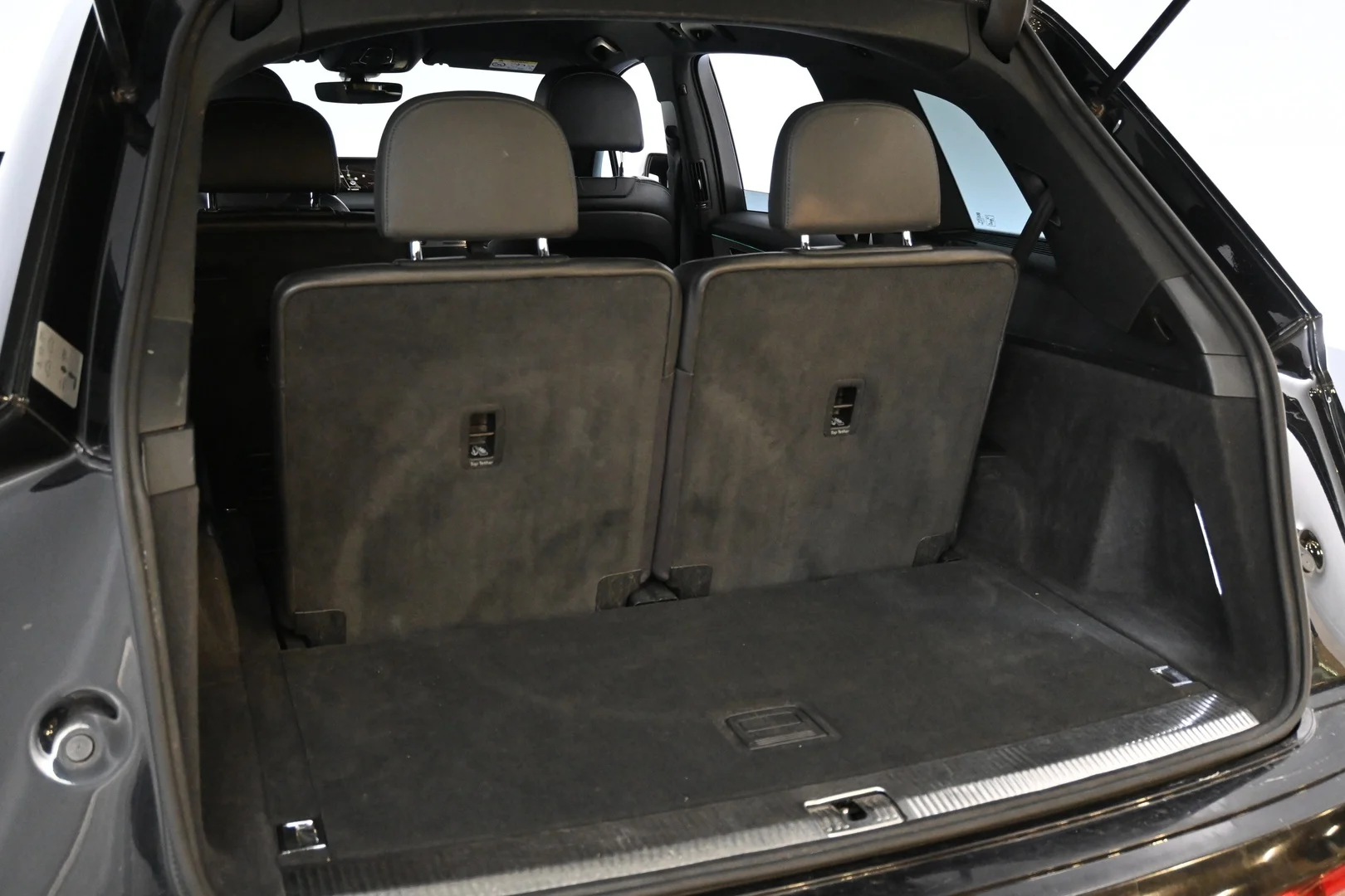 Car Image - 17C9hqXllpVqIahJyGfj6f