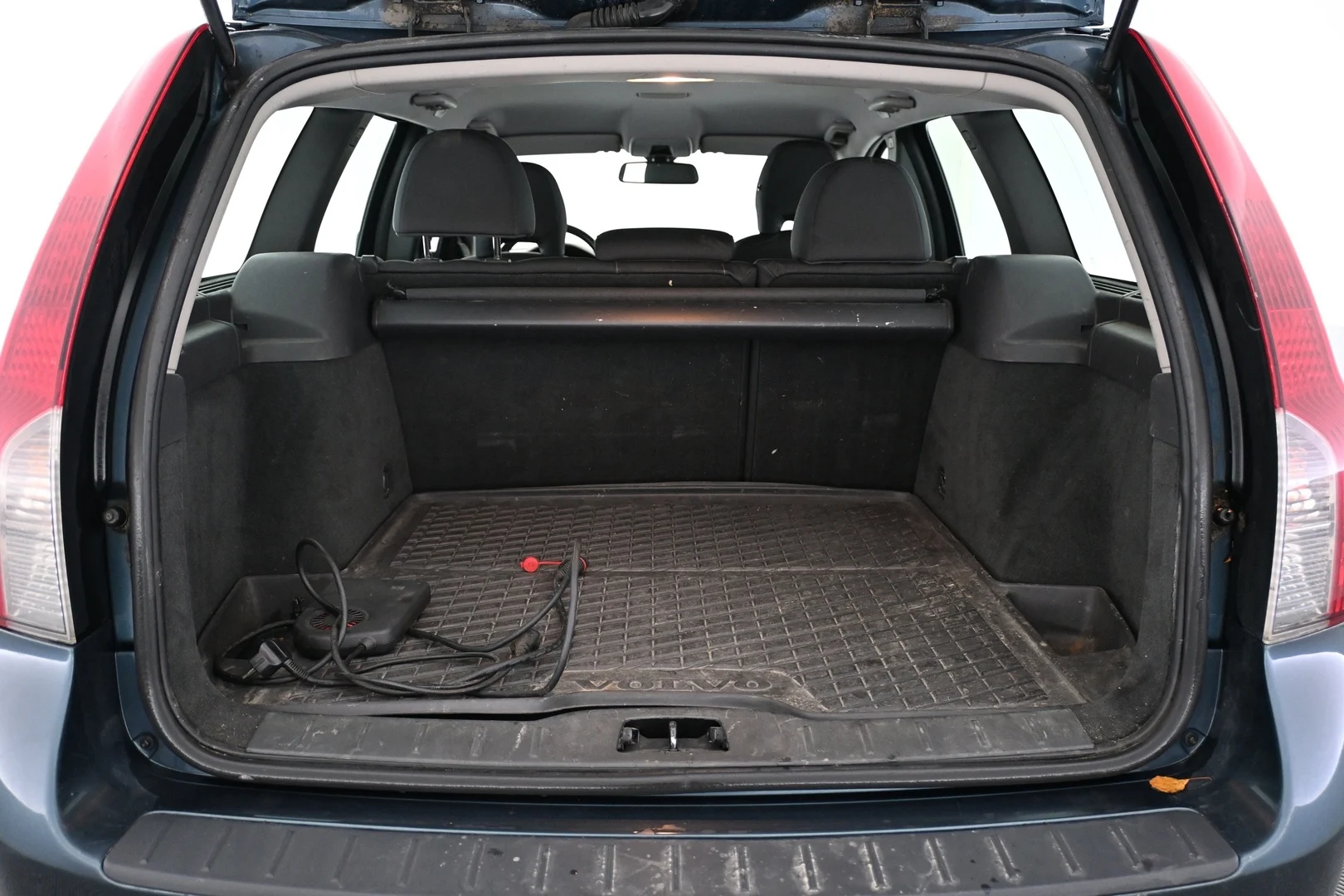 Car Image - 3y4KoNkvgp3gNbFCSdkDN4