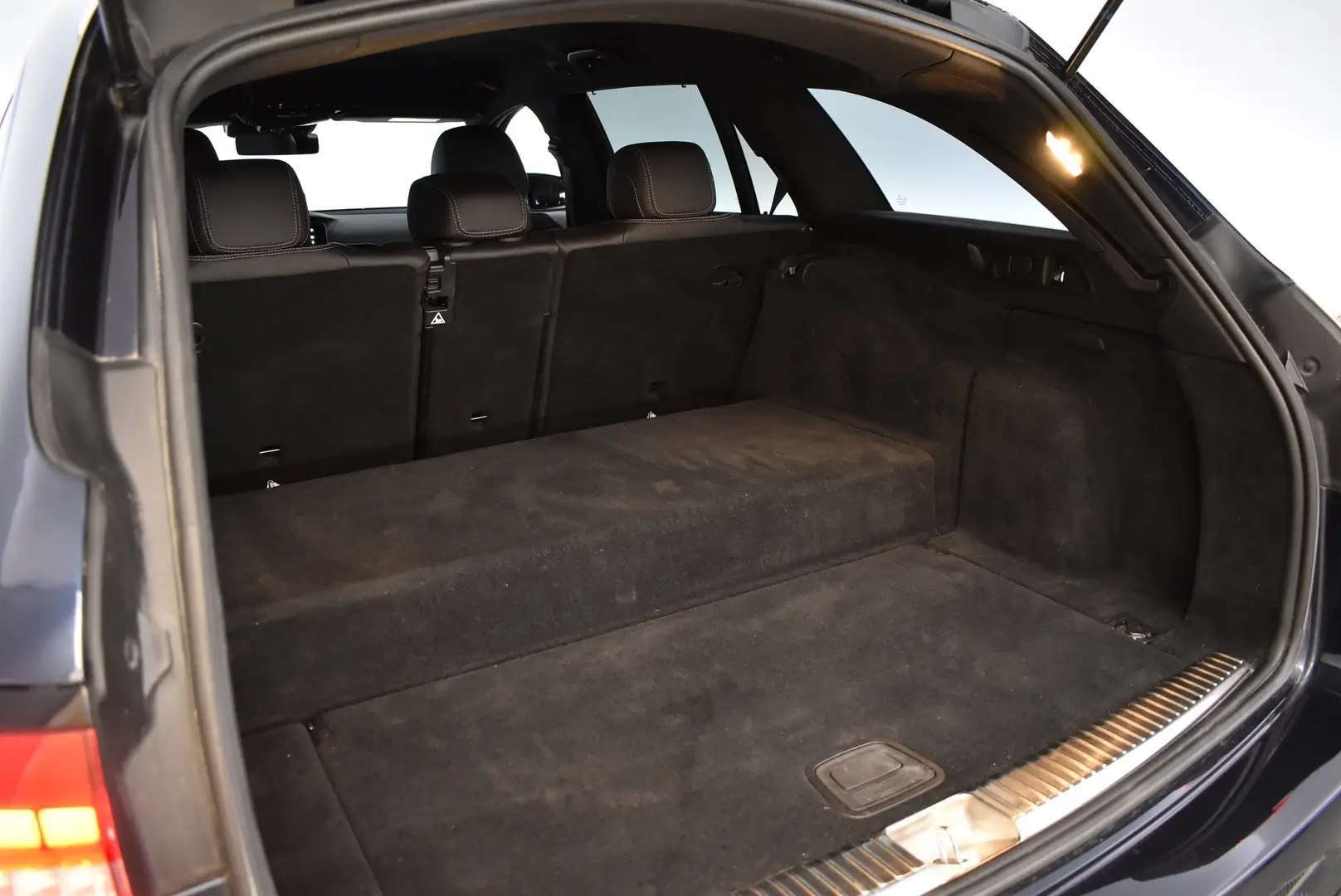 Car Image - 4TrZY1HNbcJzVWGXJt6sdn