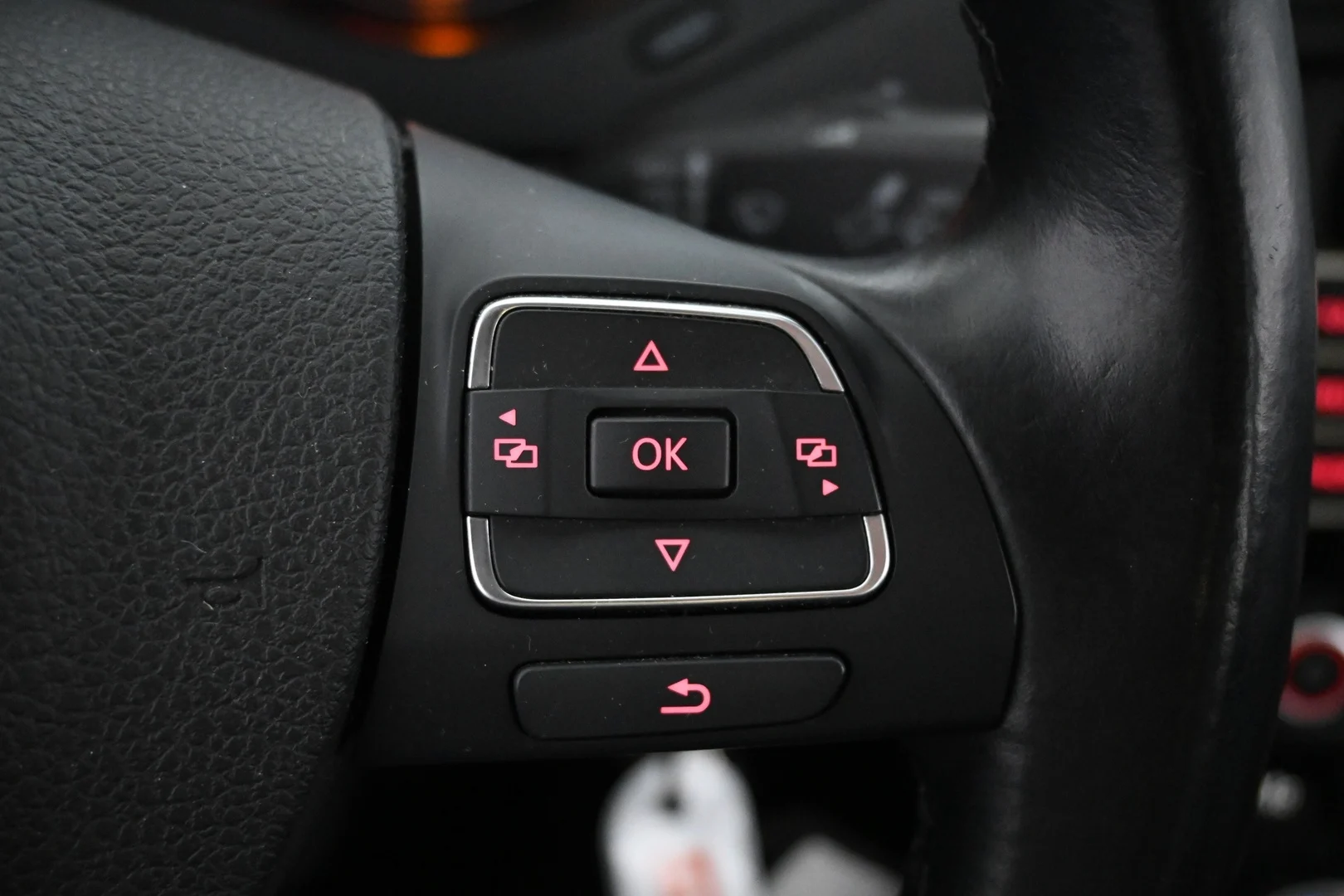 Car Image - 5kFV8JC0ij3tAlBCNCDoa3