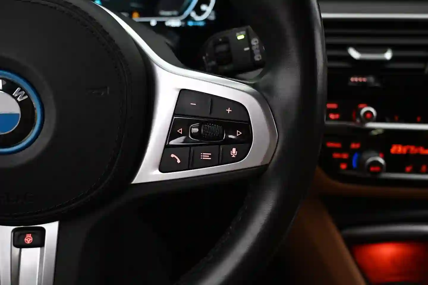 Car Image - 6nFhieAhLwCGrdiRTGHLbC