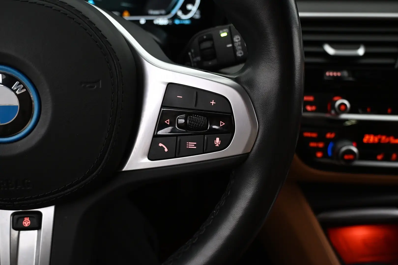Car Image - 6nFhieAhLwCGrdiRTGHLbC