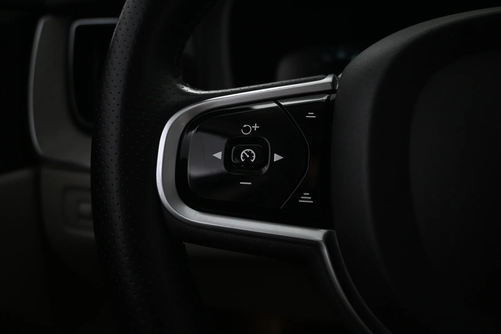 Car Image - 19VrakJBwYRsegDgOA5Okv