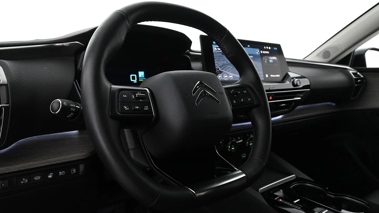 Car Image - 7auz4mGEqwP31sboCBlBDc