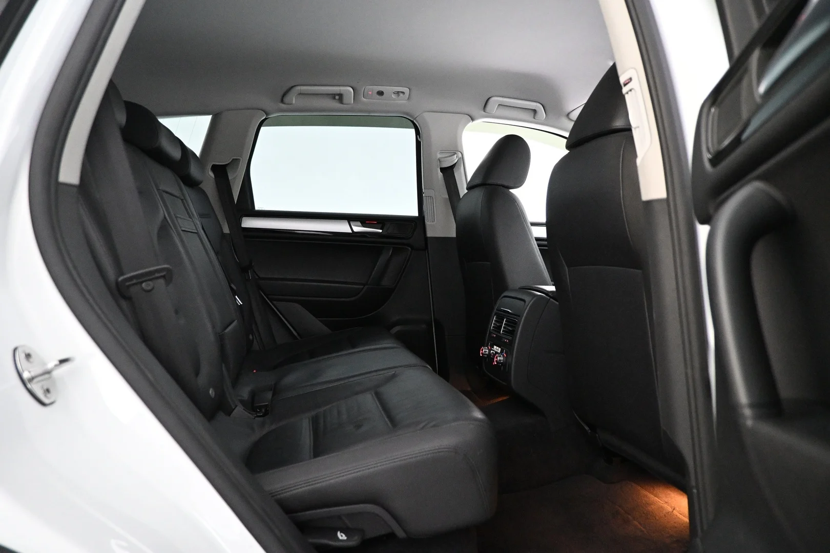 Car Image - 4qWeKFLjym8h6ZwXZk4Ksx