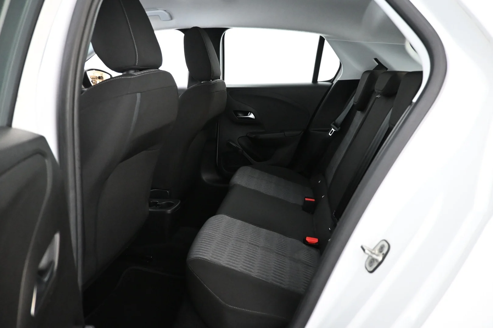 Car Image - 2B50P9udgfhTqeIofz3SJF
