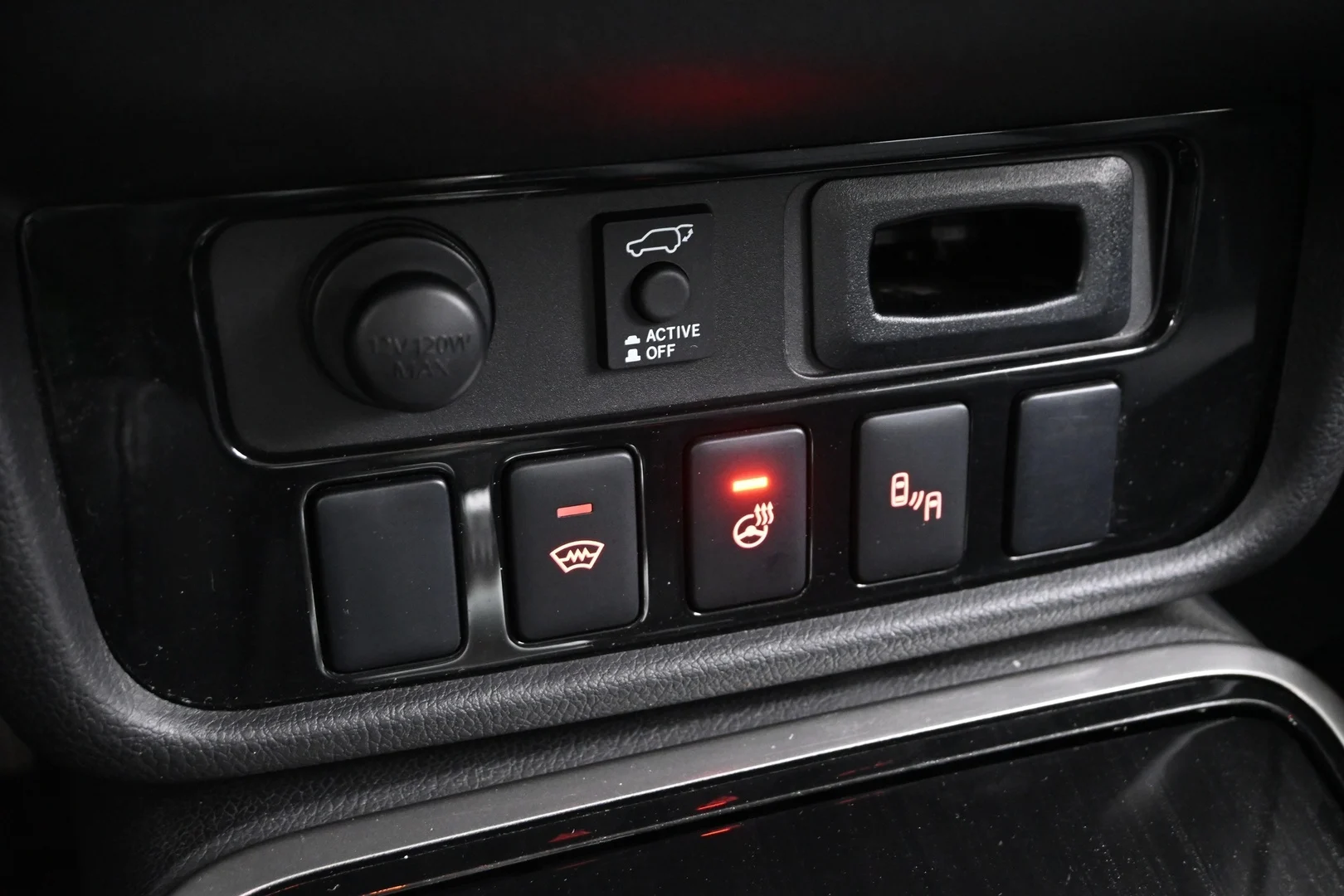 Car Image - 1R0dKQ33H51FRnAc6VXkBQ