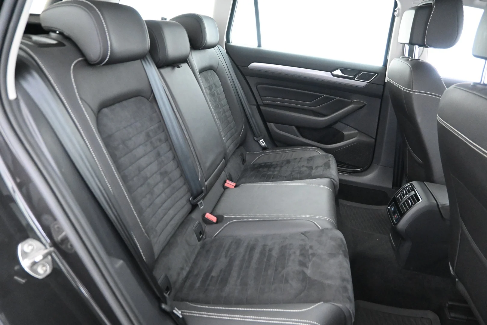 Car Image - 7rdrQKlOU7LXHCPyP2G8wY