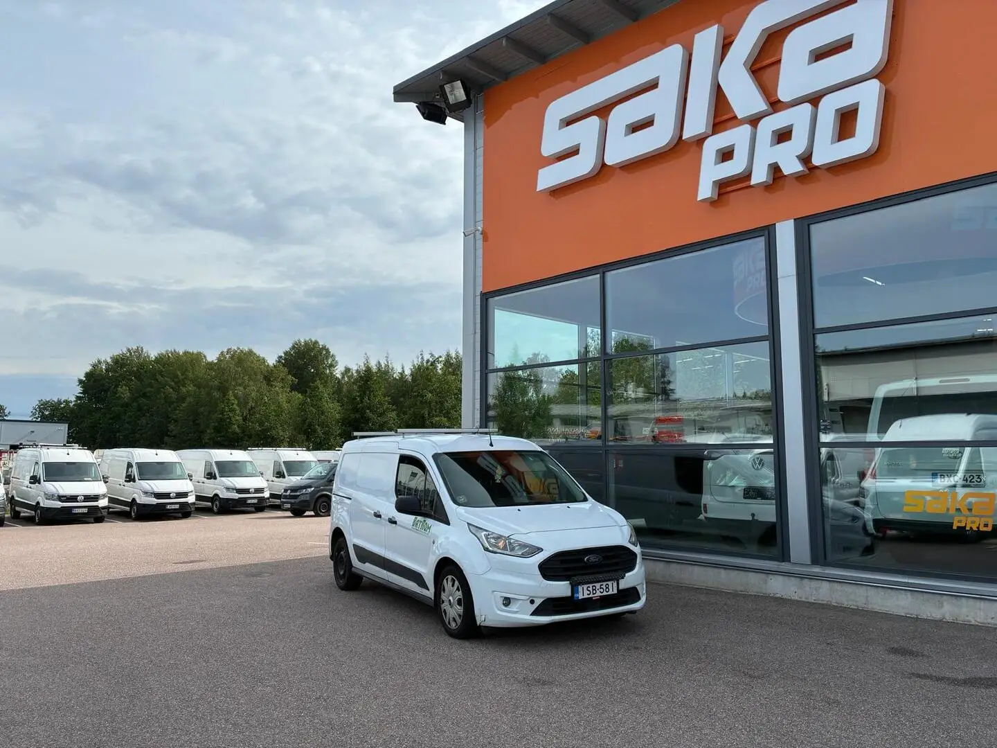 Car Image - 24cSbFKXxdwqILRgnULASX