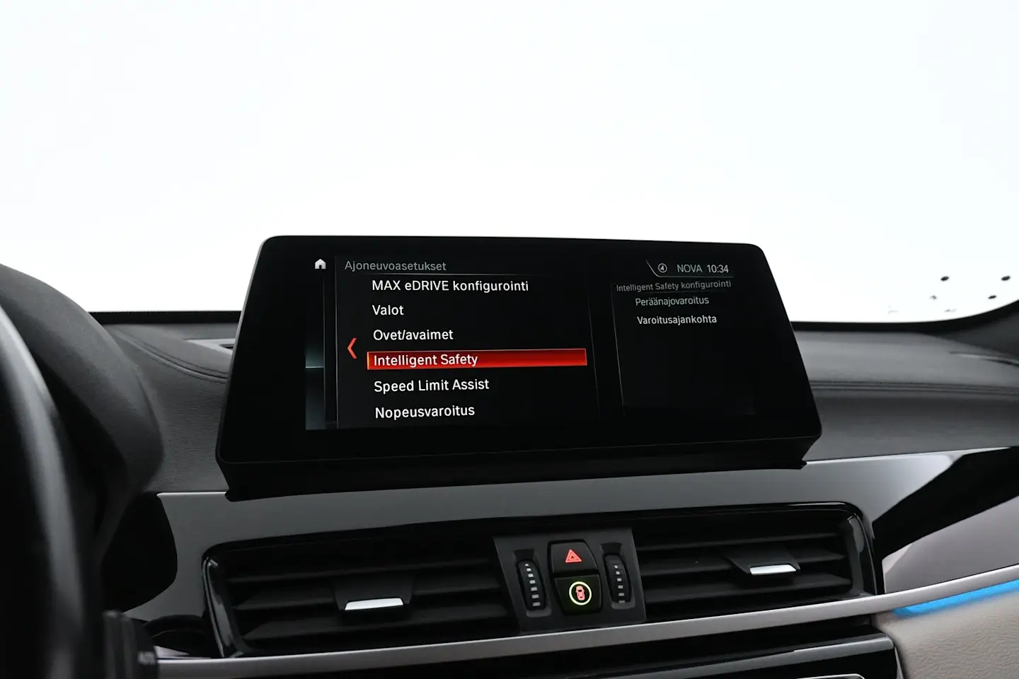 Car Image - 6vDZybSWBXJy0tQLudKRb0