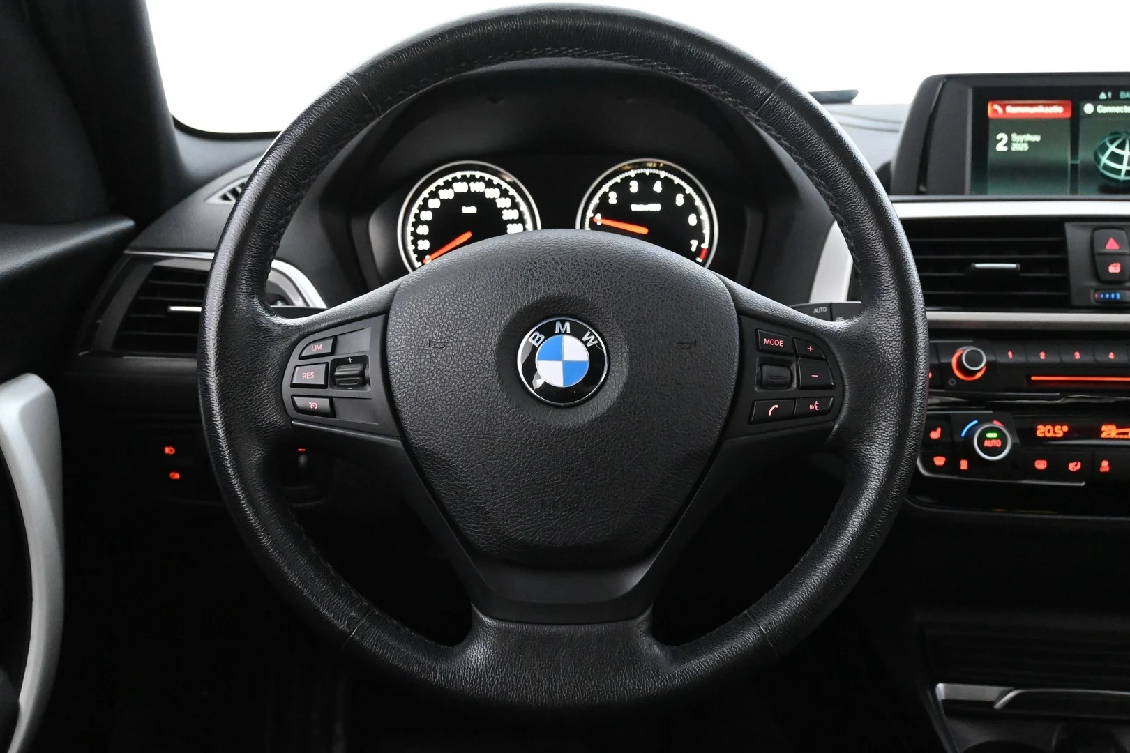 Car Image - 55CdGyZT6MhnVk3otykYK7