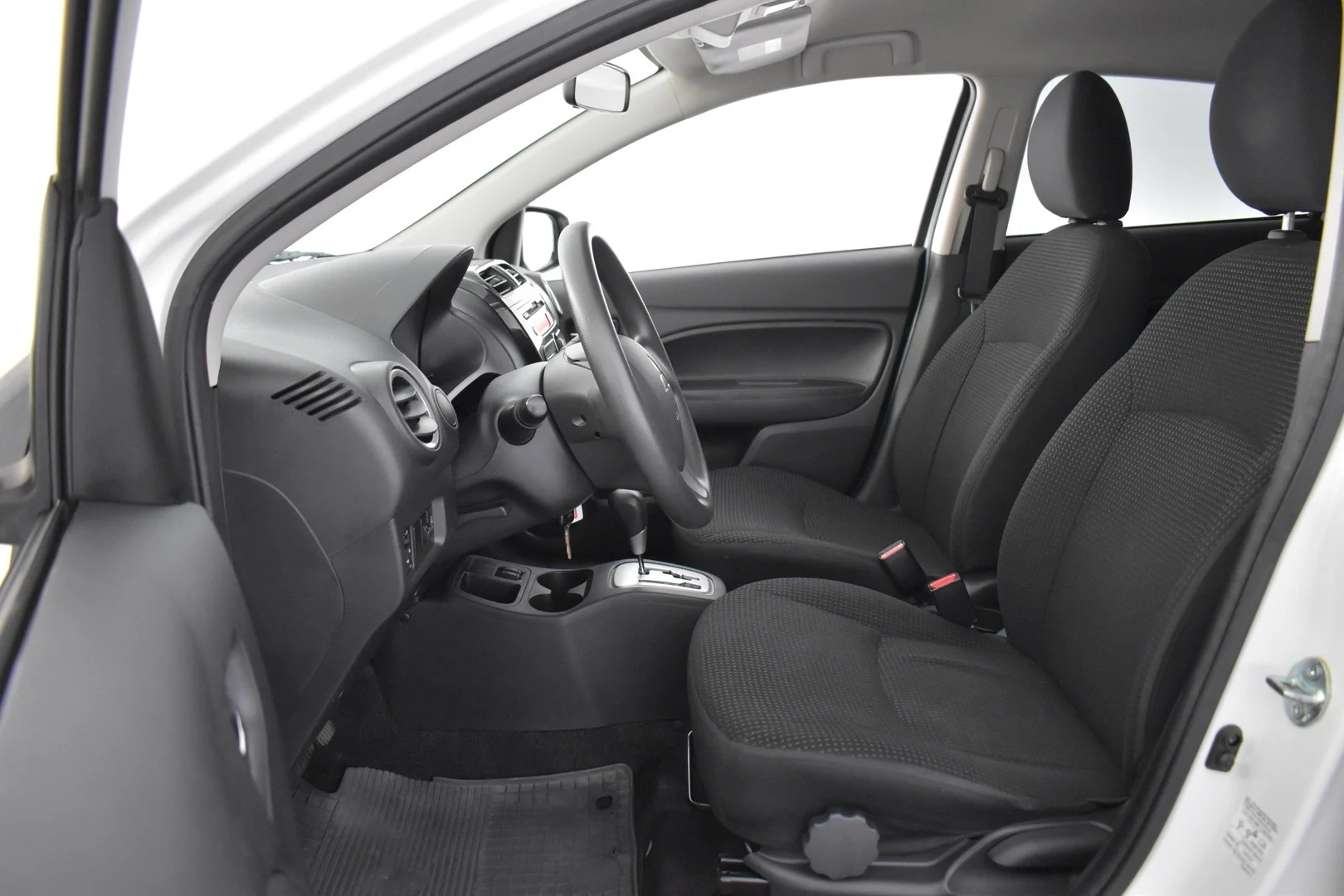 Car Image - 4xAUKKIc8uMFV3hhzbwHAE