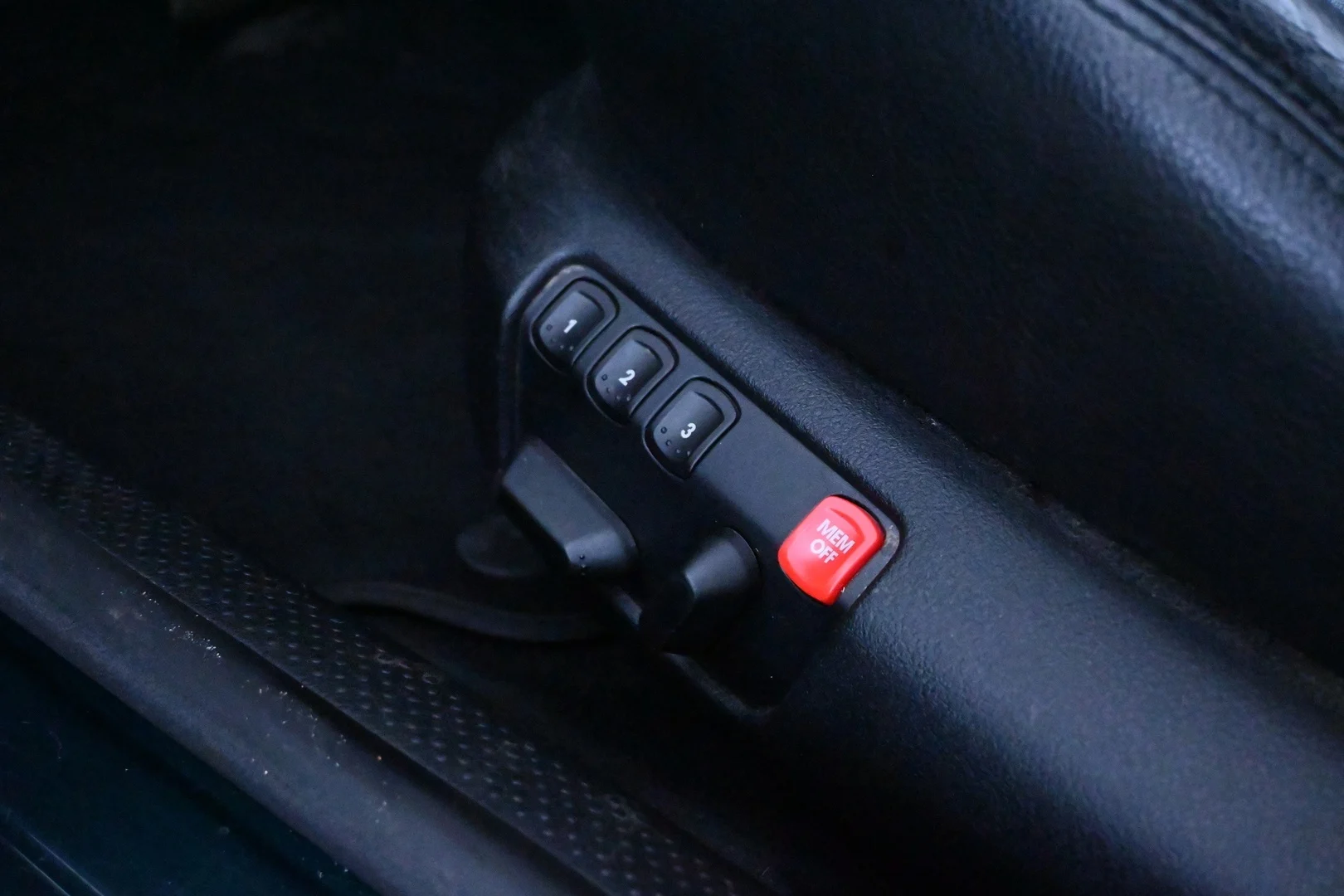 Car Image - 5dYeId5U2EYDHuhEids3N7