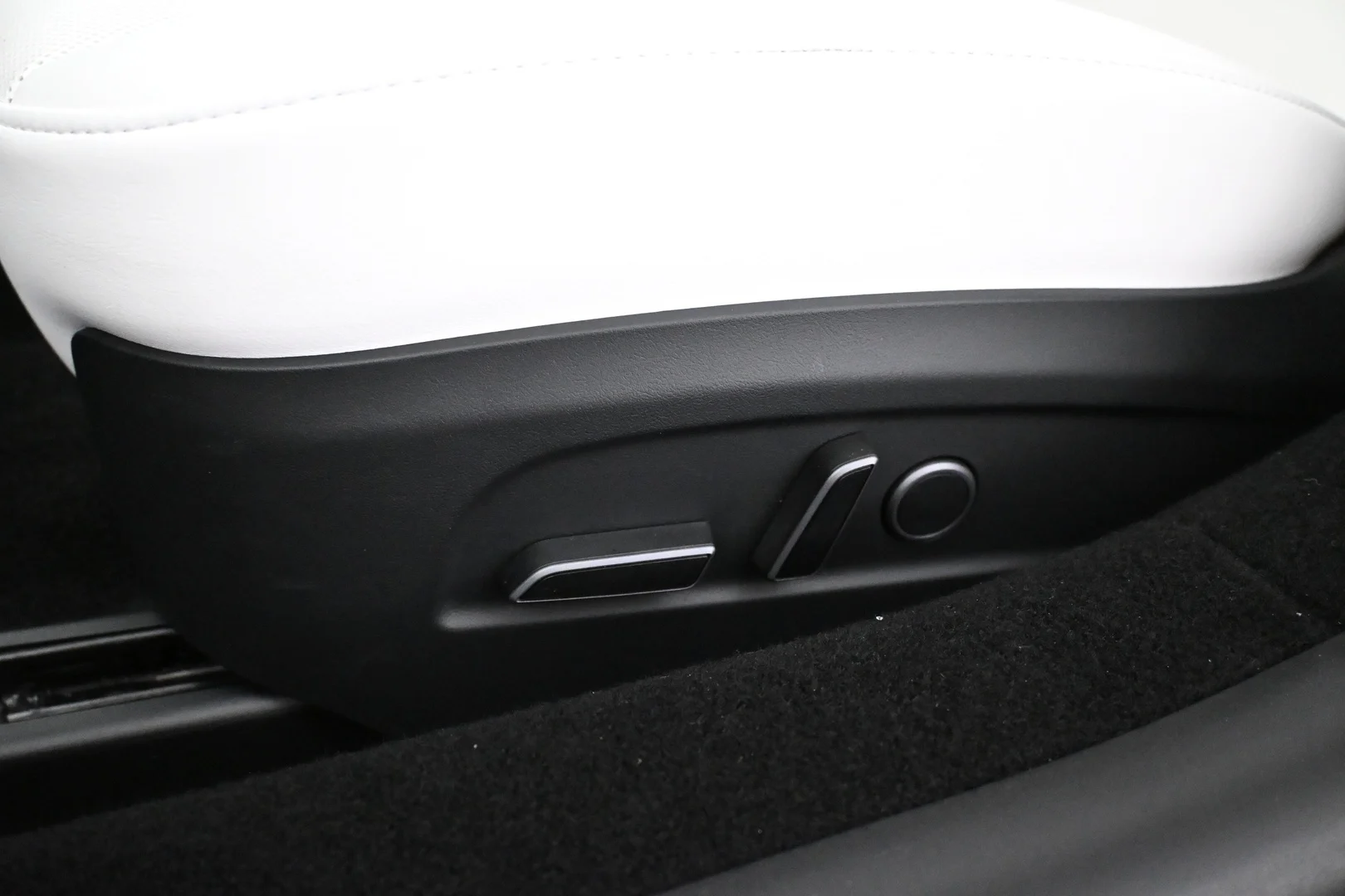 Car Image - 8FGjq68vEtrOU5HX0A20x