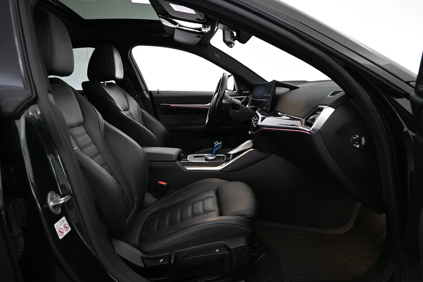 Car Image - 1NISzsi6vzWAPdvLCwiH6U