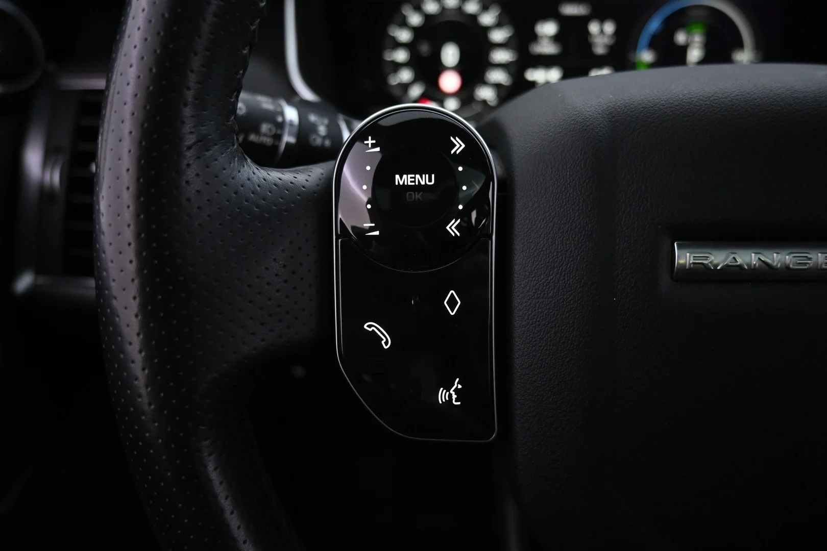 Car Image - 2rsAmmcc5fU2mnkgAfJT8Y