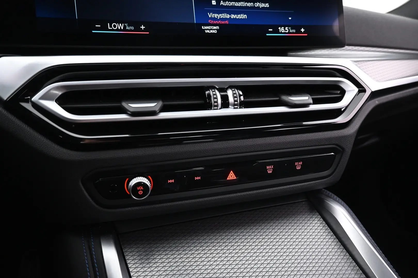 Car Image - EtpRJMCW7riWQUi1K8dD0