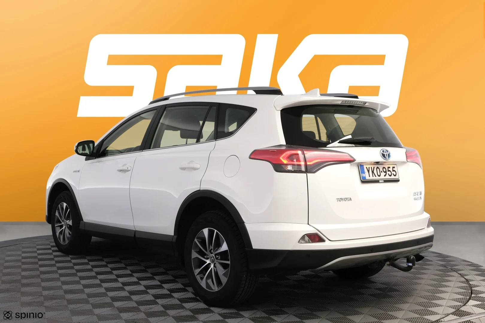 Car Image - nLGGFKH96fWhpaQOt0VPq