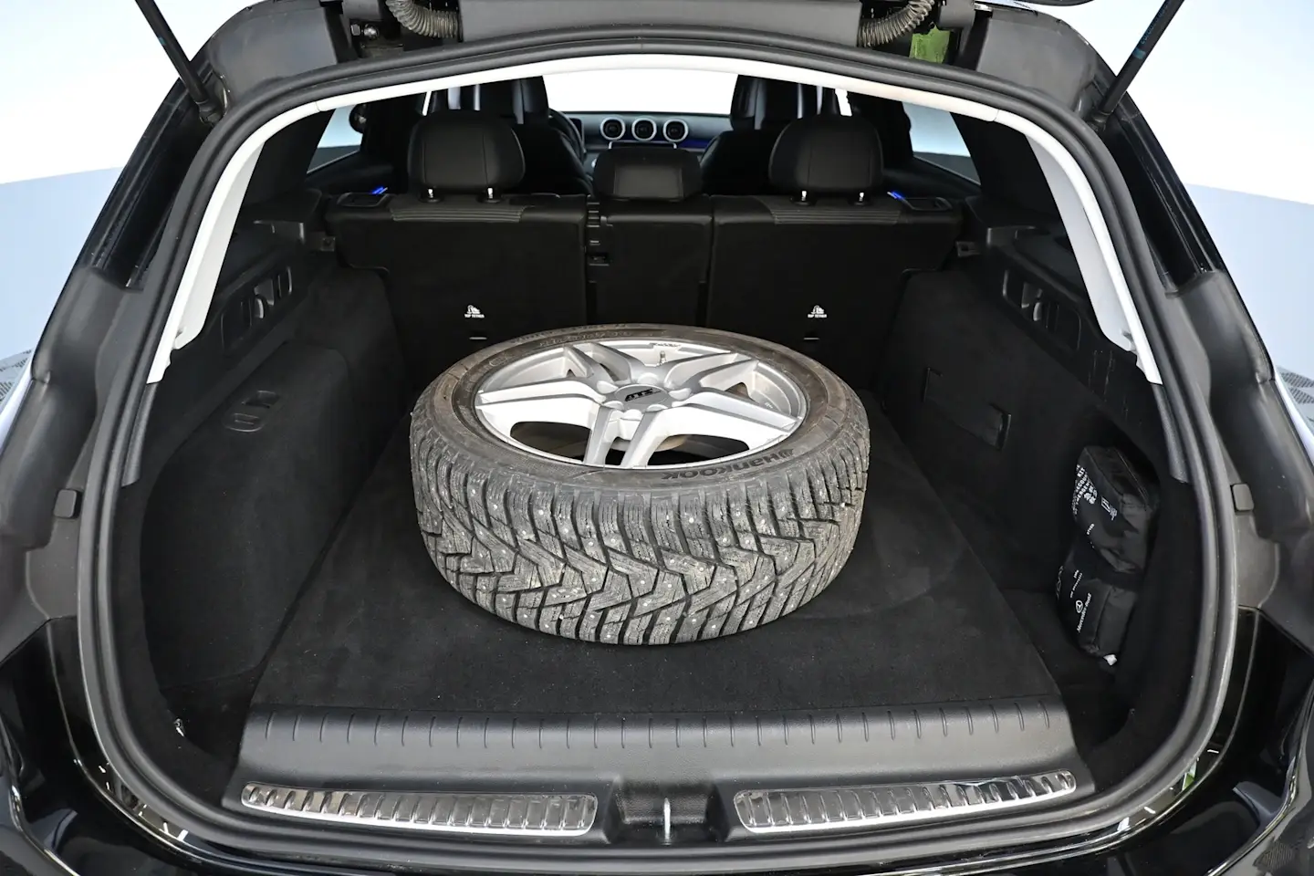 Car Image - 61lgz6i2q7368arFFb4irD