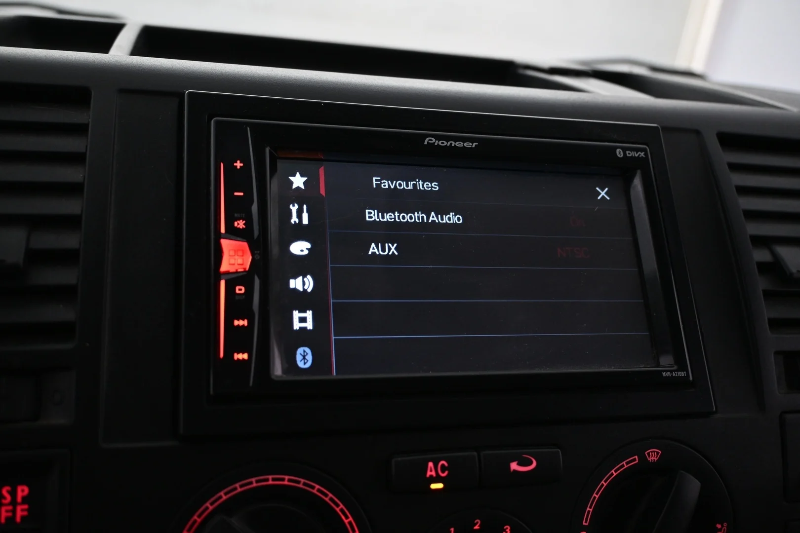 Car Image - SmgBvOg8oTCLvKbQxSGJE