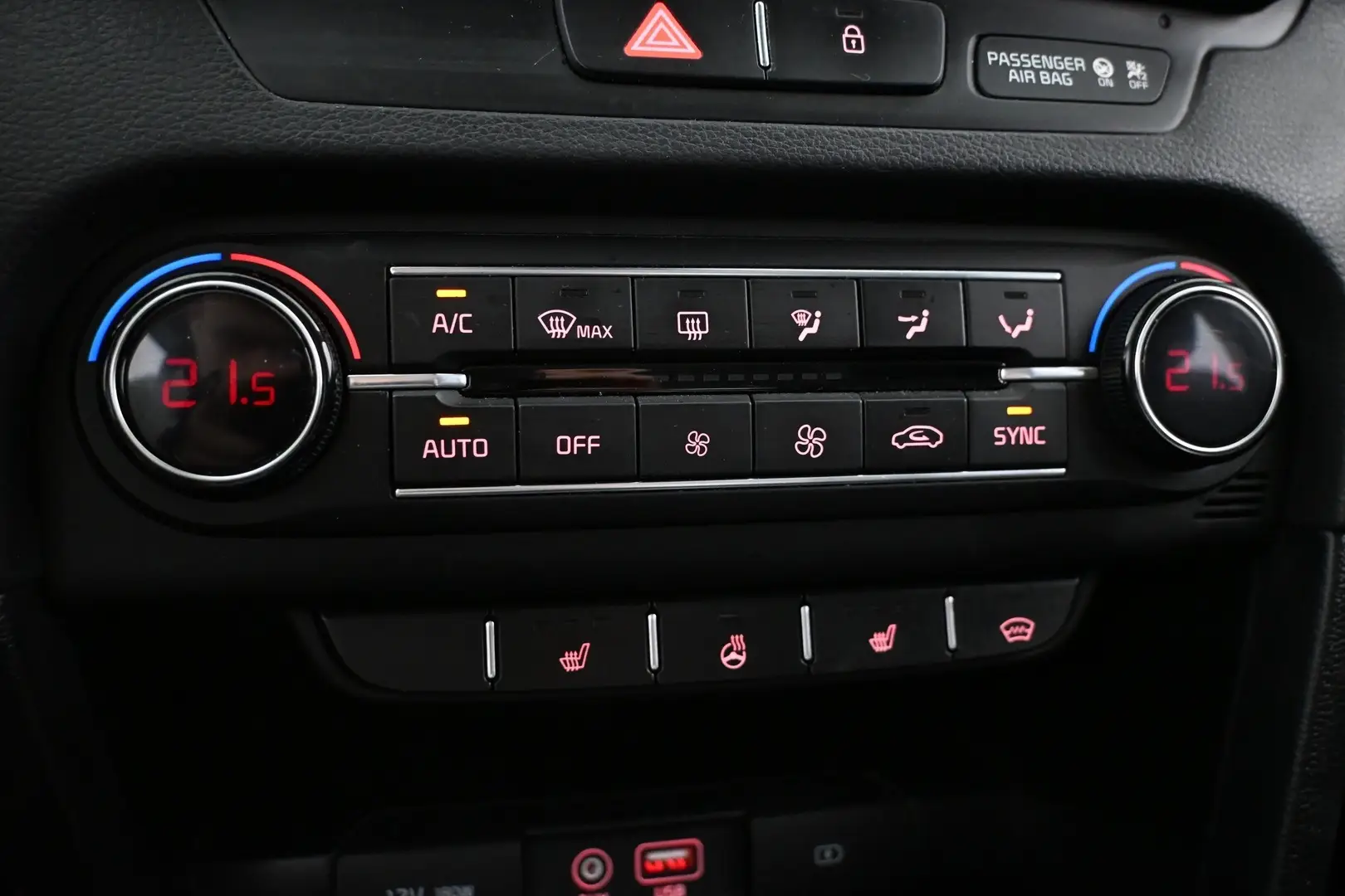 Car Image - 3vIX7nadtls1eiMsJT4uR