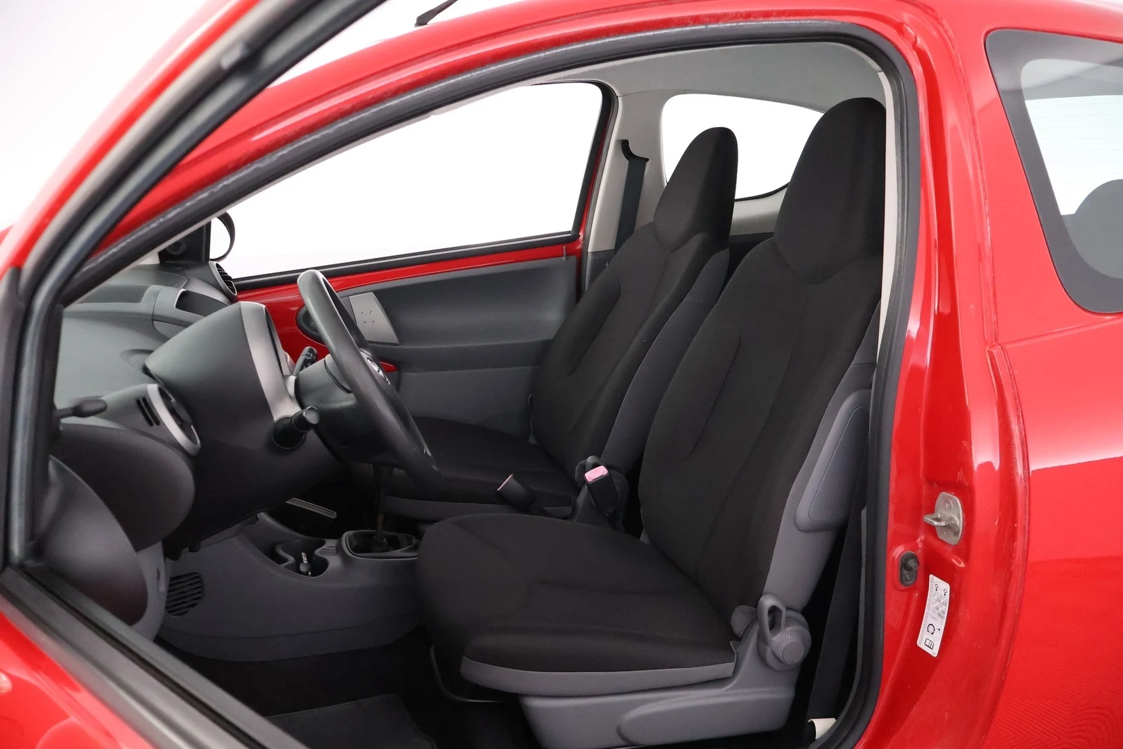 Car Image - 7GtD2r9XiQHD6K01MFrKoI