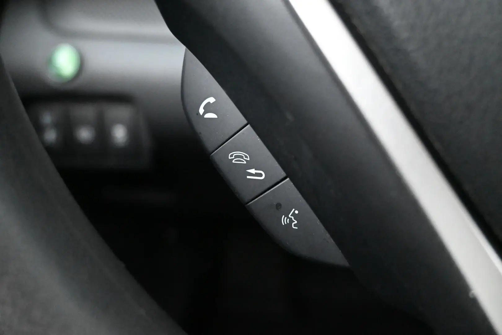Car Image - rzzkzgMf0Jt7vAB201i8q