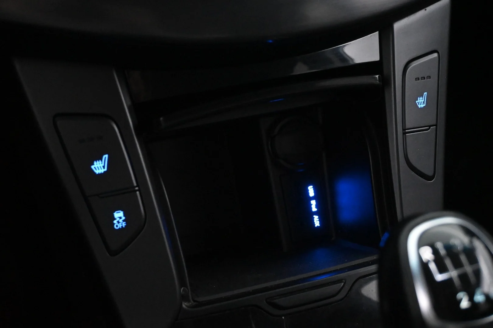 Car Image - 5vBoxhPRz9LqMsinfbBfoB