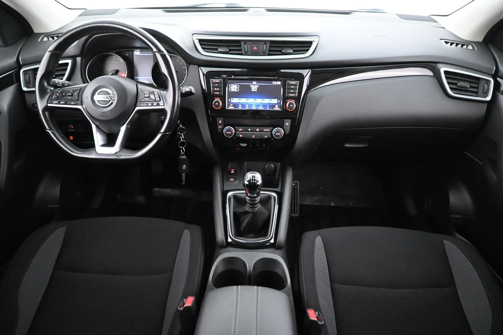 Car Image - NB9ER67XeQs2ujXOfAxdp