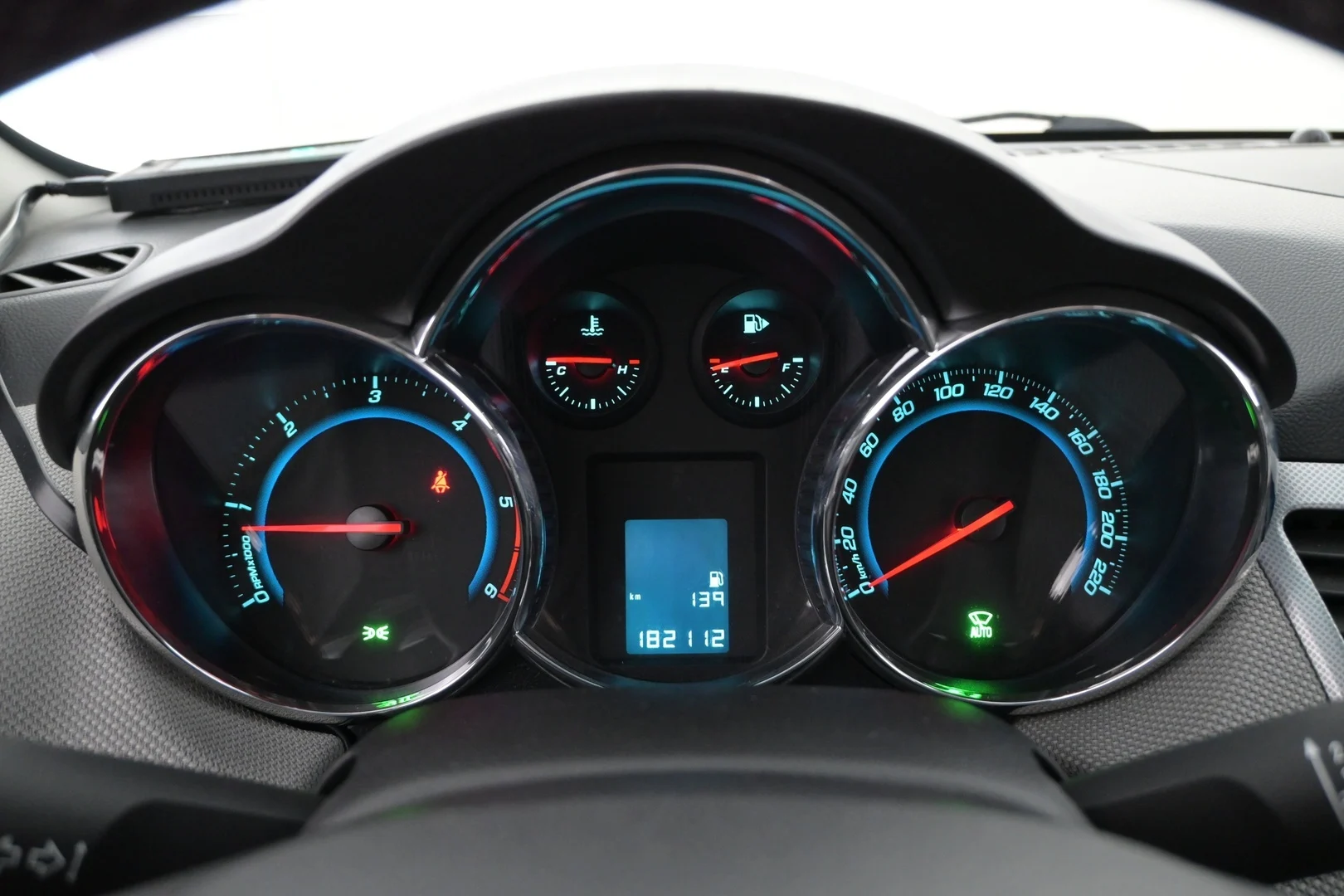 Car Image - 6ARKkrgXQXYuXOuwxKs0eU