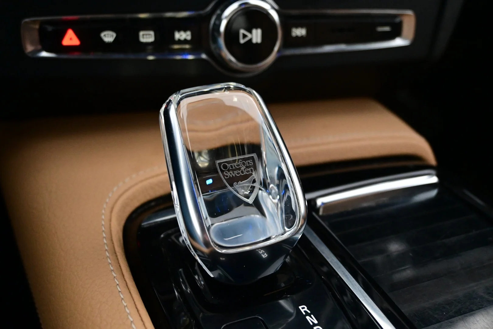 Car Image - 1BOHu70NoAsbh84xGIKb9J