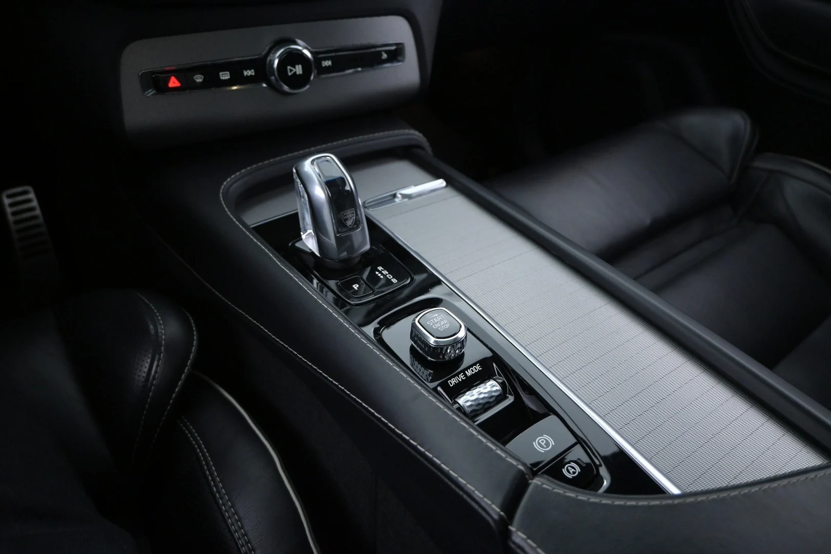 Car Image - 21TbOaS9qVHTYYPGSfTiAh