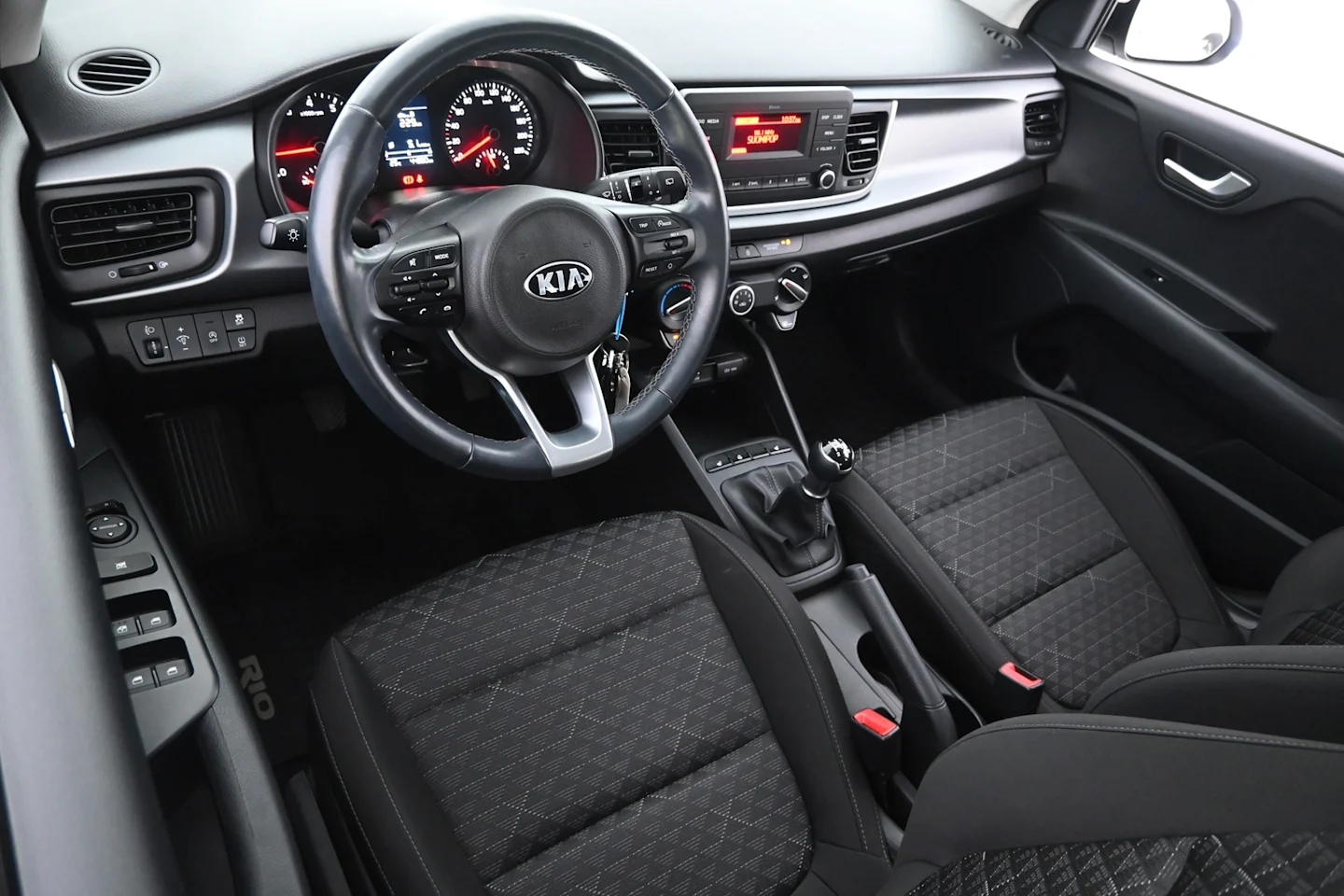 Car Image - 1KX9y2N3UJFC2syDQZauQo