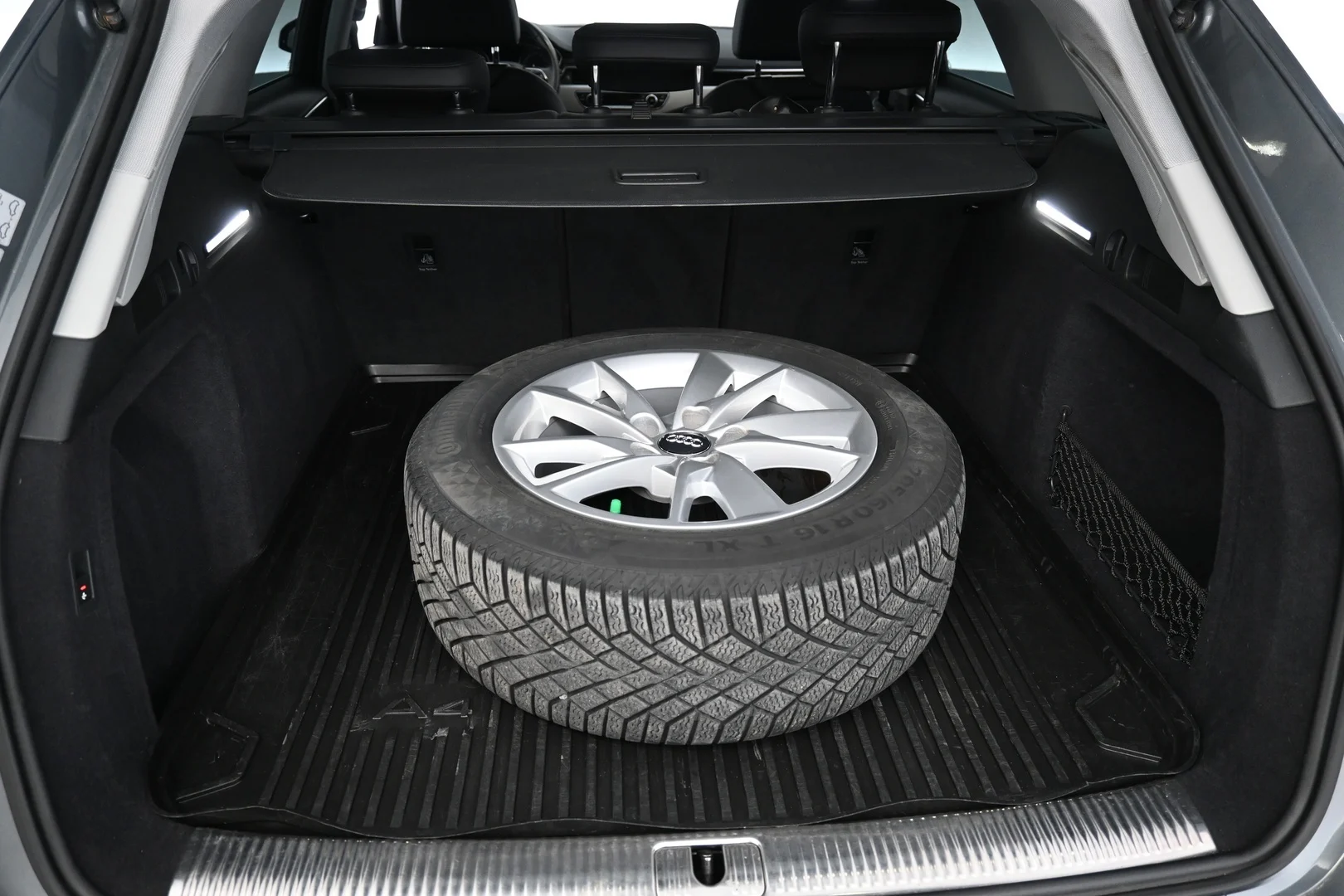 Car Image - 2WaFyX8O6GhOCzhRMyAgTa