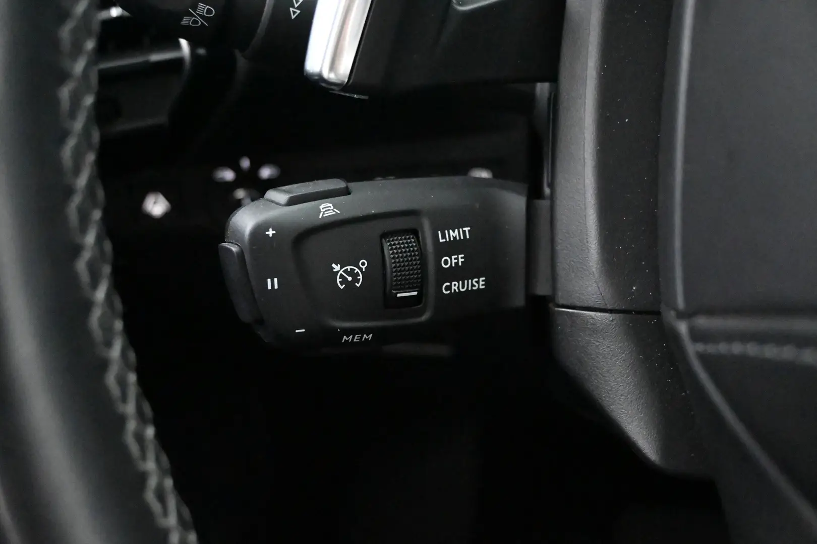 Car Image - 5J85kUA72hlcdaQHTDvdjU