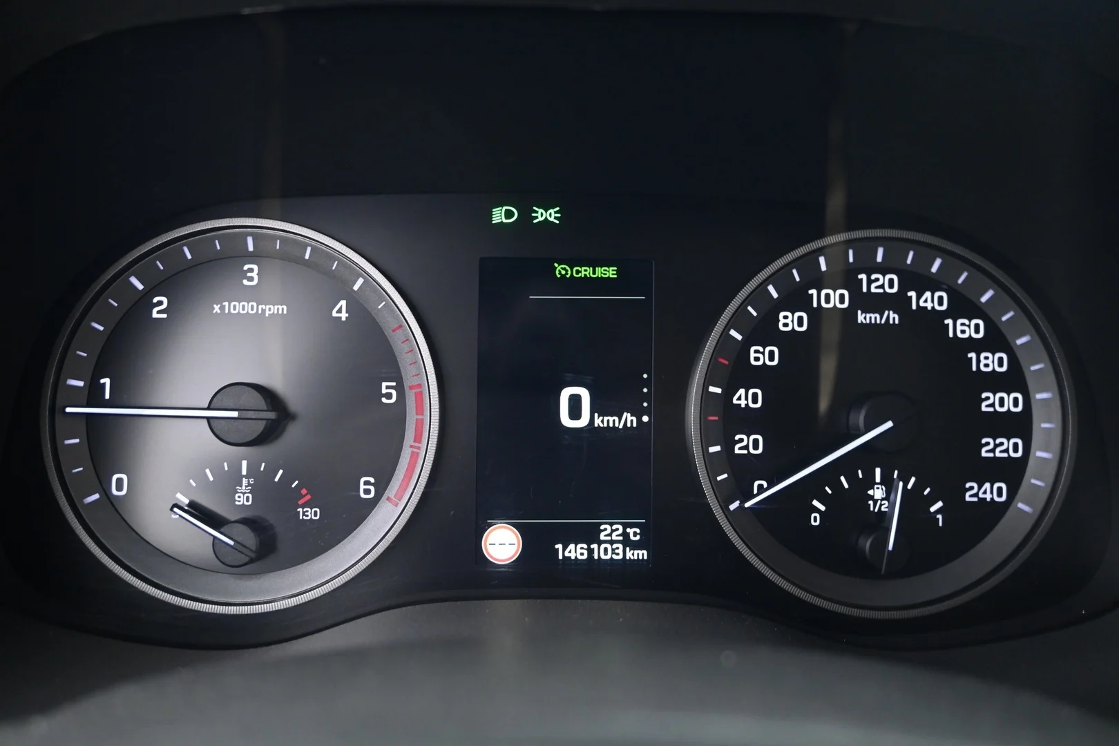 Car Image - 4T3HzvFyVanbmTNdp4zZKv