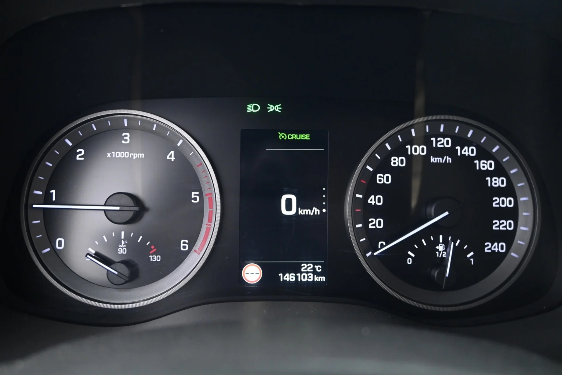 Car Image - 4T3HzvFyVanbmTNdp4zZKv