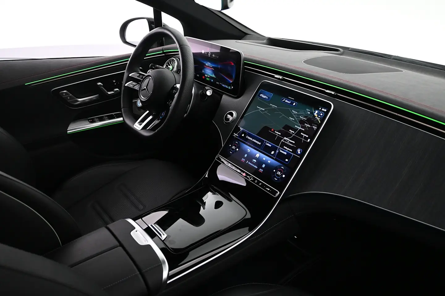 Car Image - 7tN7AoOpuQoHCrWbvqMLU7