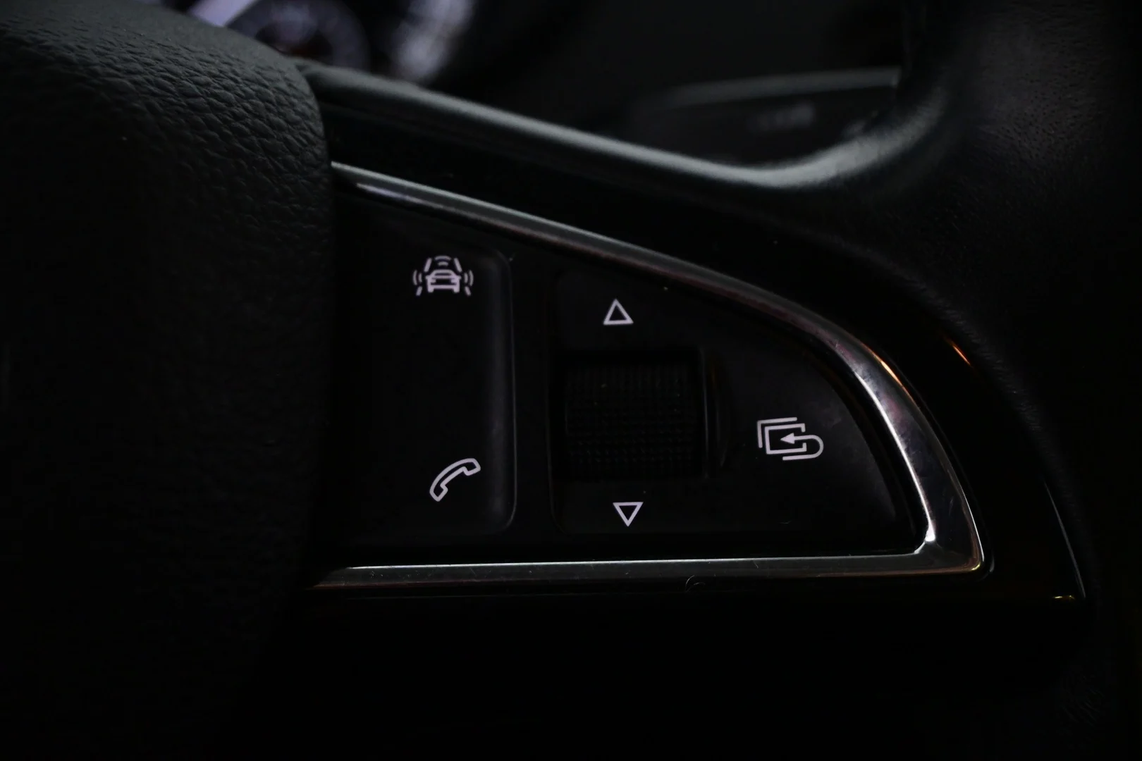 Car Image - 1FLePRkbpOOW2Lhz4dZvne