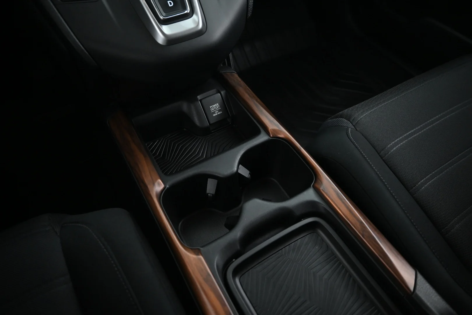Car Image - ehw9NkurSoF3S1QGn83Zs