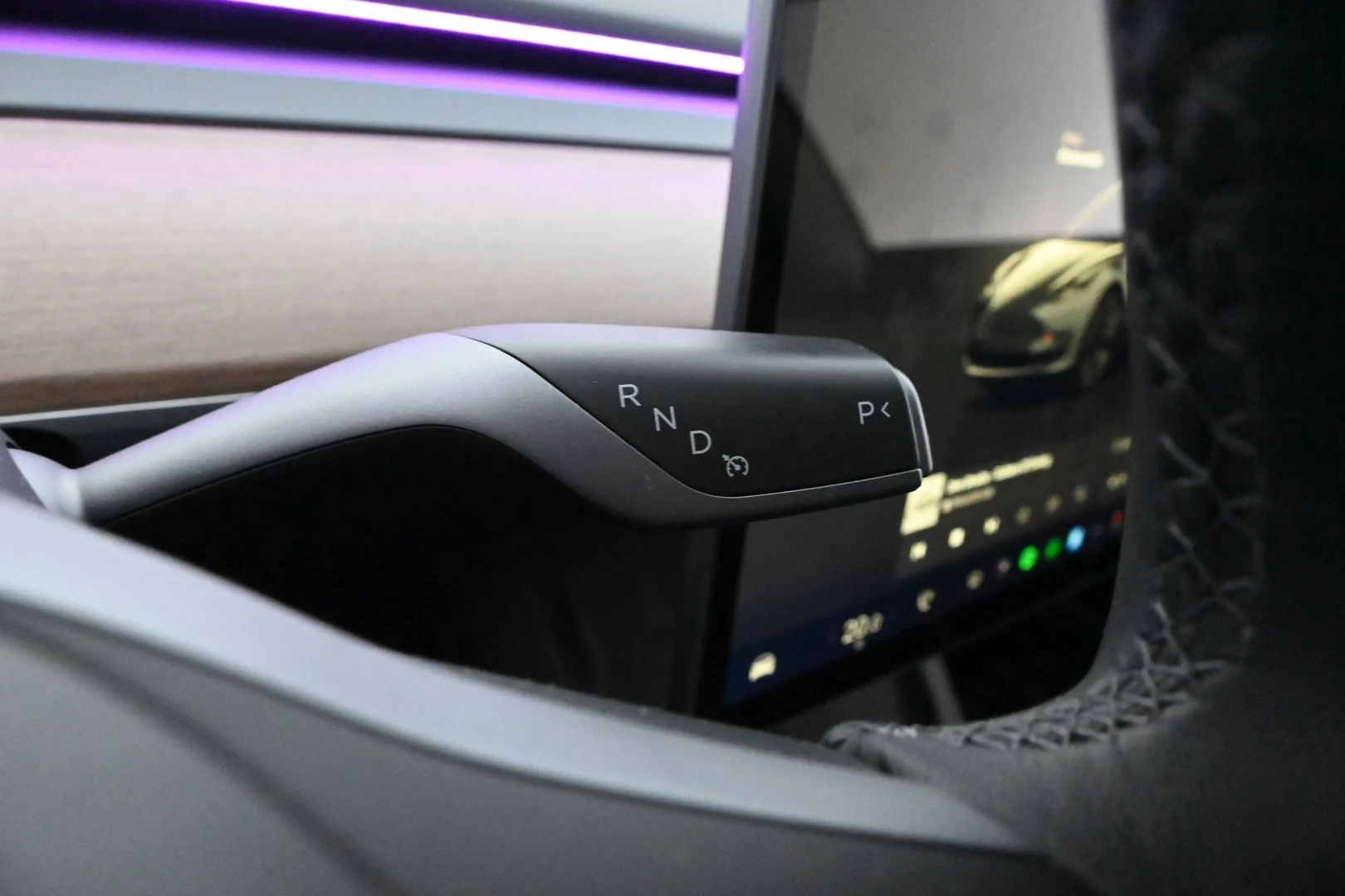 Car Image - iJLOWeU77UOw72nc9V6Bw