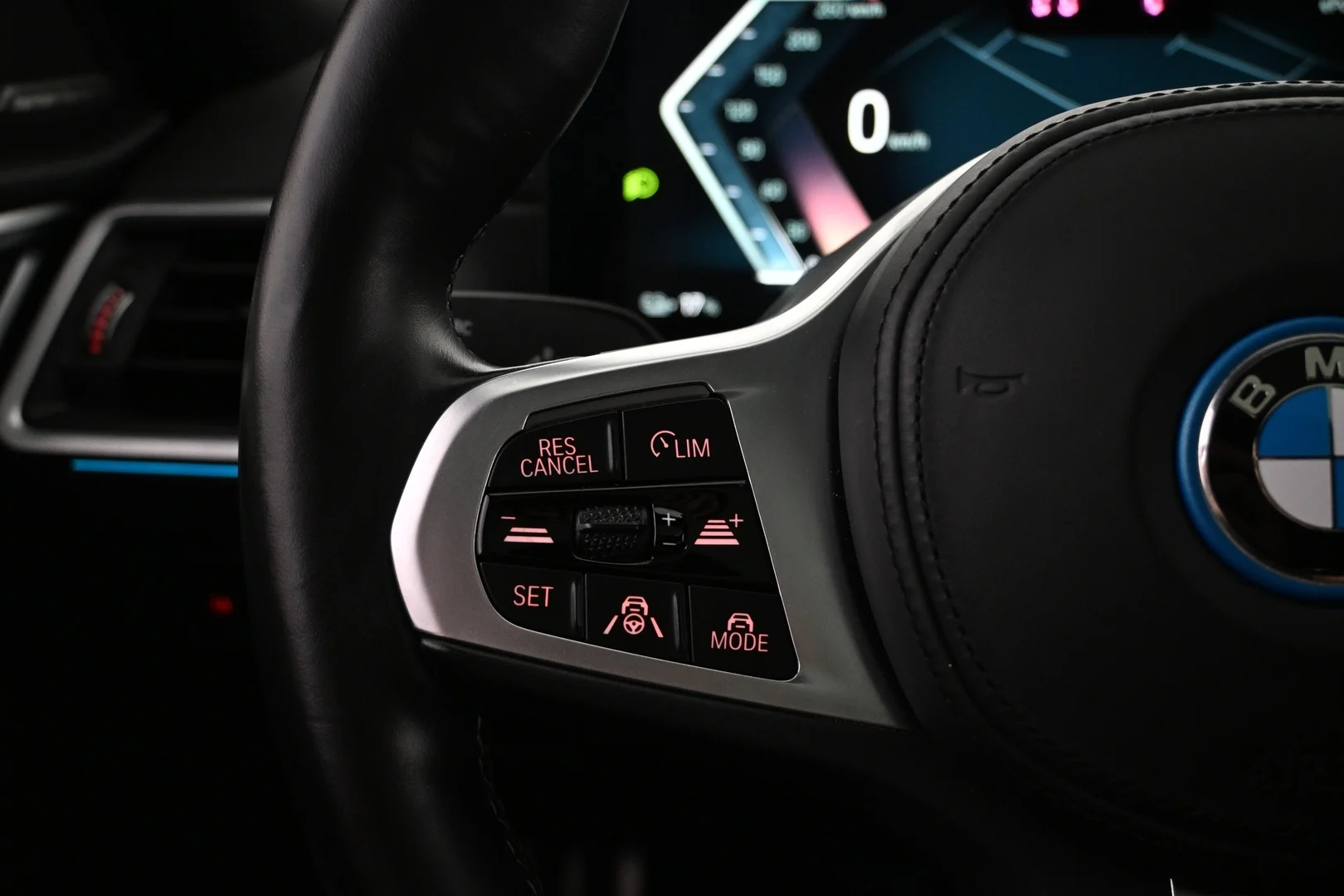 Car Image - 72pgLNfxiJw9Dmwbe7Dki7